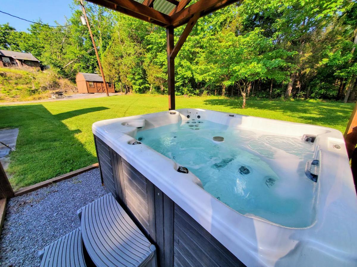 Hoot N Holler Villa Pigeon Forge Kültér fotó